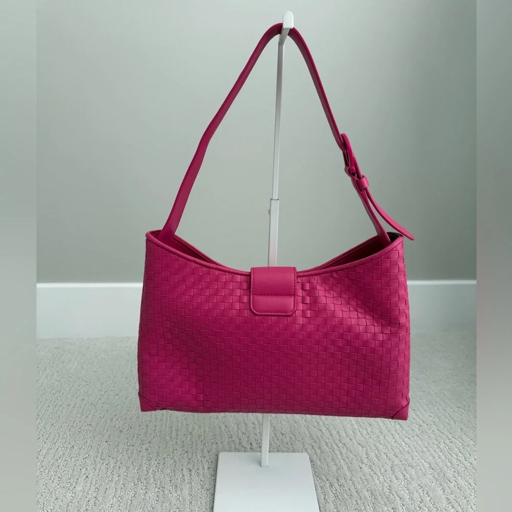 Salvatore Ferragamo Trifolio Intrecciato woven leather pink shoulder hobo bag